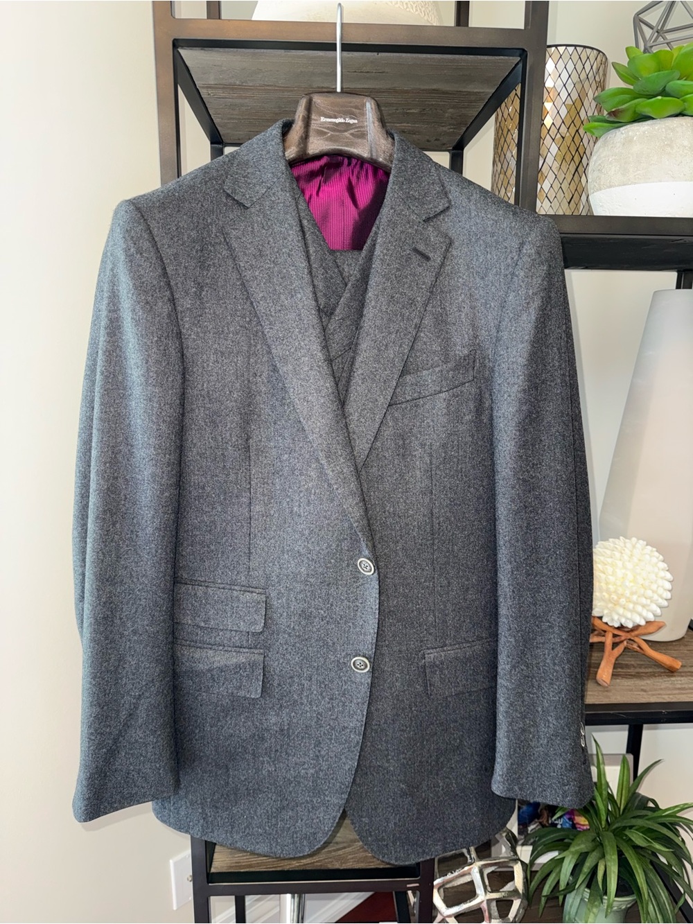 Ermenegildo Zegna 4-Piece Flannel Suit – Charcoal Grey – 40R